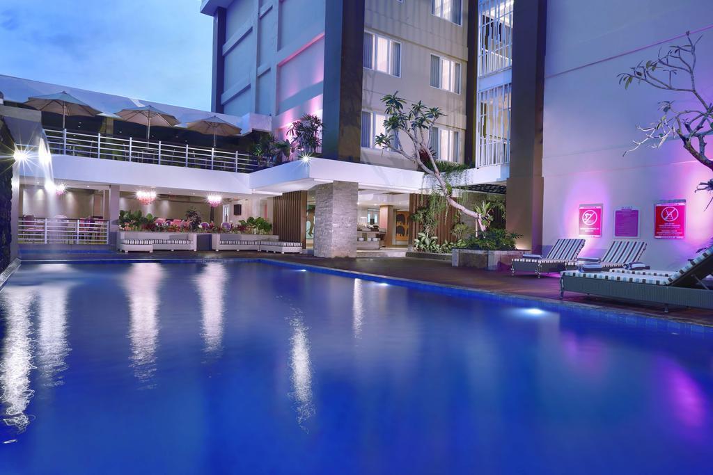 The Vasini Hotel Denpasar  Exterior photo